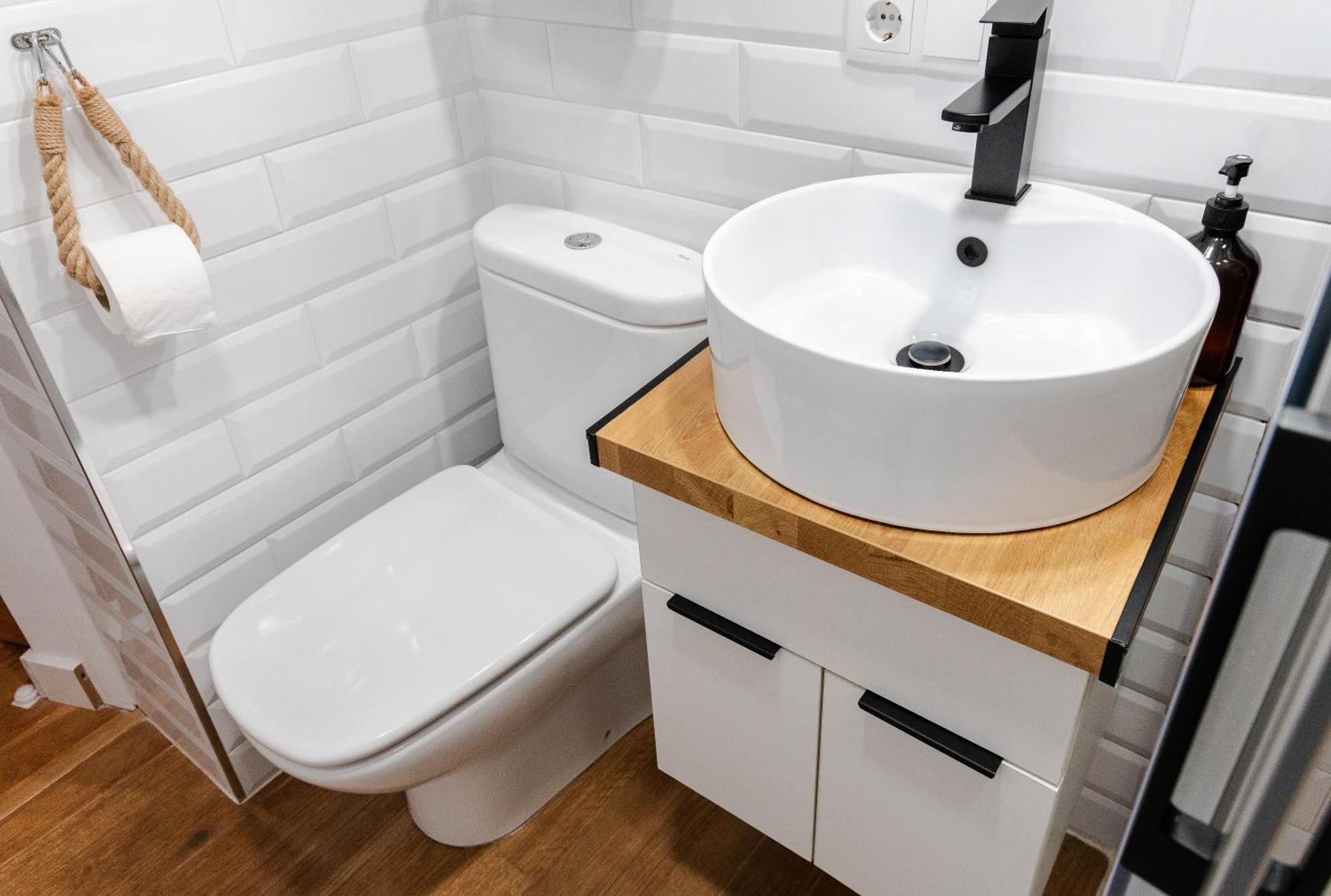 Apartamento Reformado Y Muy Tranquilo Junto A Puente *