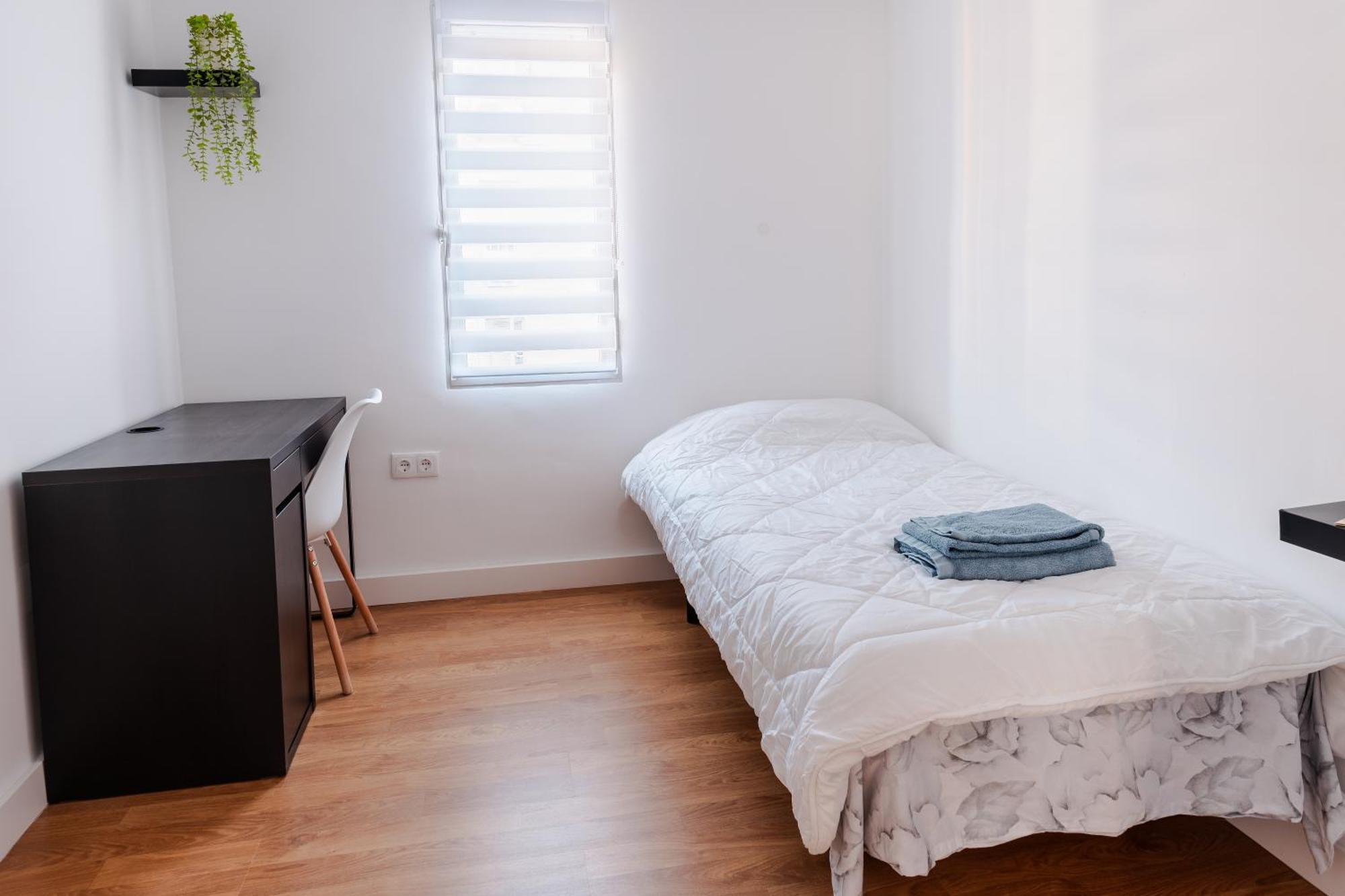 Apartment Reformado Y Muy Tranquilo Junto A Puente Cordoba